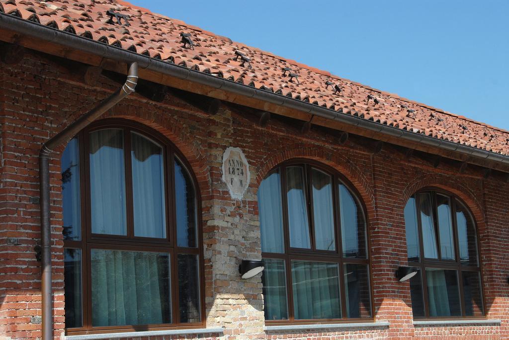 Hotel Le Botti Guarene Kültér fotó