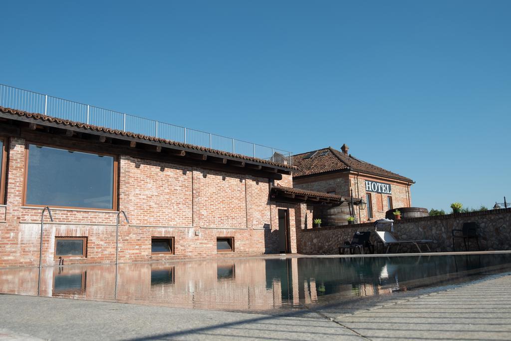 Hotel Le Botti Guarene Kültér fotó